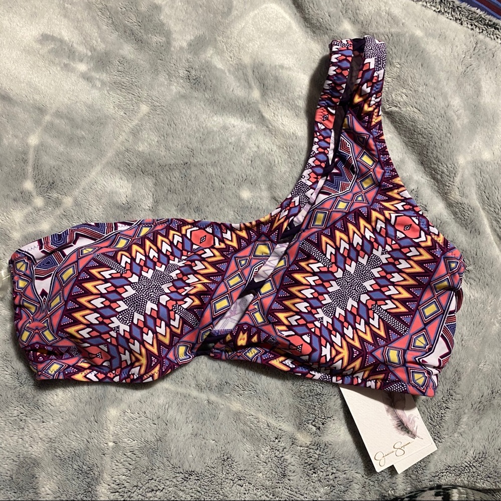 Jessica Simpson One Shoulder Geometric Bikini - Picture 5 of 8
